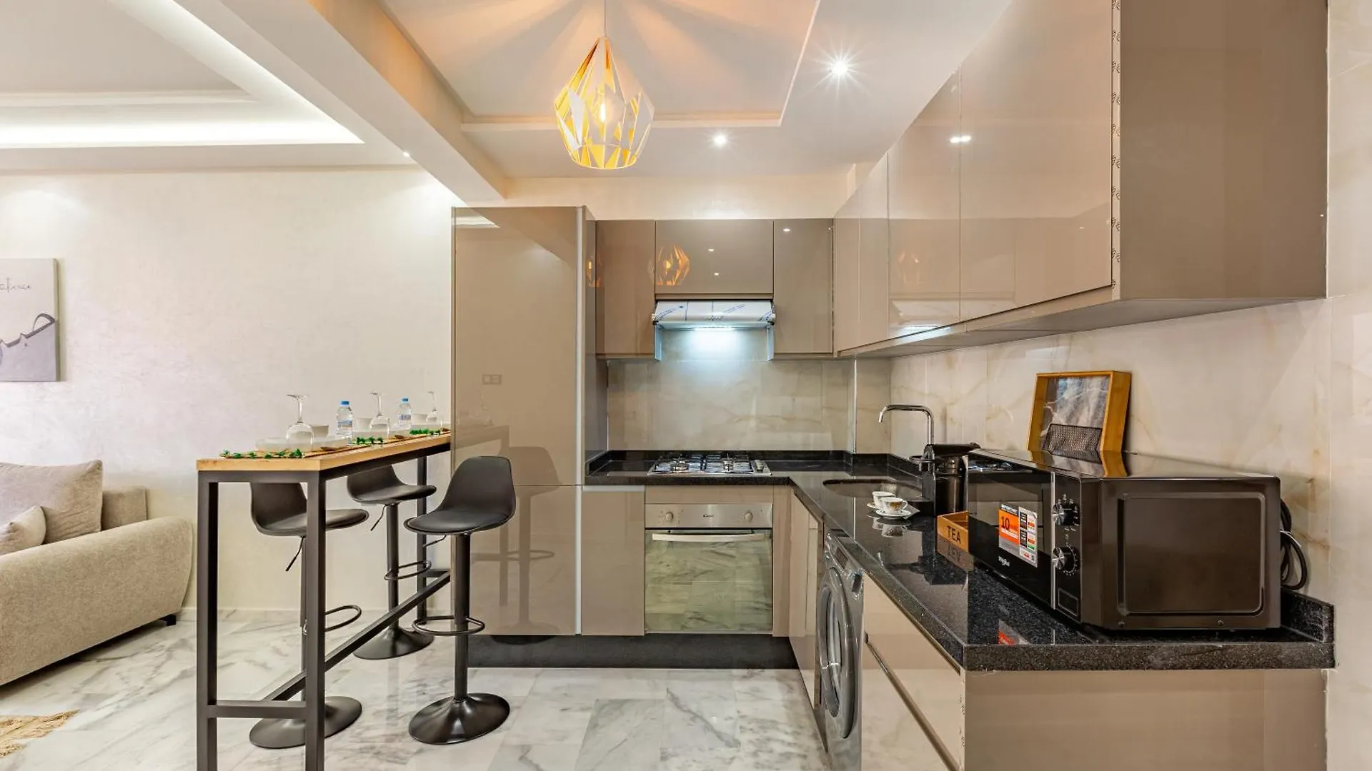 Appt Elegant Et Confort Dans Le Centre De Marrakech Marrakesh Apartment