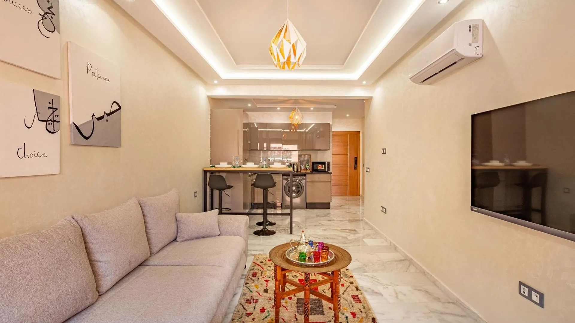 Appt Elegant Et Confort Dans Le Centre De Marrakech Marrakesh 0*,  Morocco
