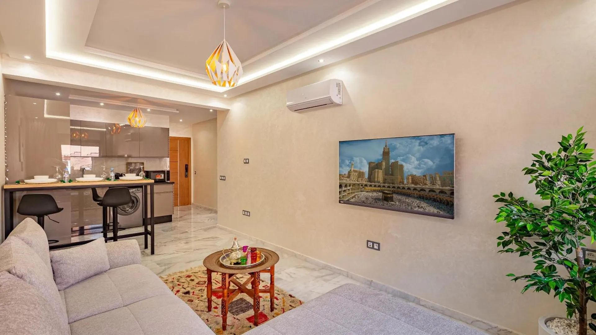 Appt Elegant Et Confort Dans Le Centre De Marrakech contacts